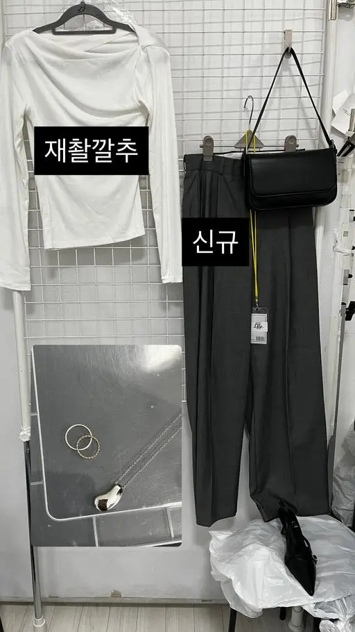 블루니 핀턱 와이드 슬랙스 (여름/간절기/가을/바지/클래식/단정룩/격식룩/오피스룩/하객룩/데일리룩)