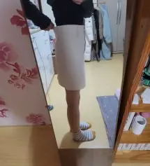 너무 짧지 않아서 편하게 입겠어요. 역시 s 사이즈이지만 허리는 커서 좀 아쉽네요 . 전