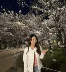 진짜 여리여리해 보이는 니트인거 같아요 -! 봄이라 핑크가 꽂혀서 핑크컬러로 주문했는