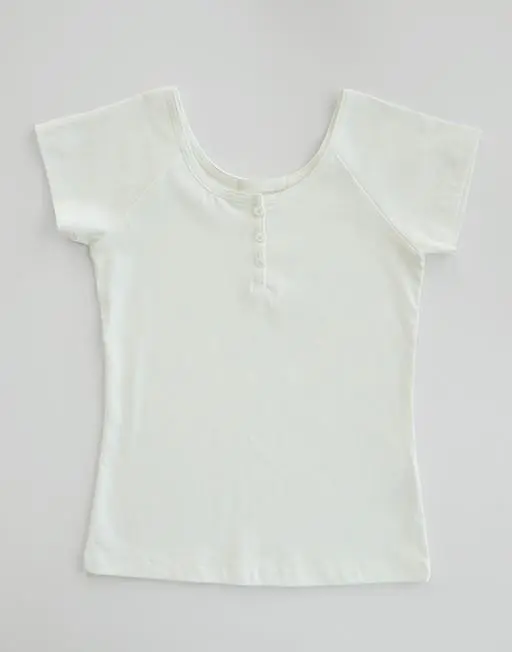 subtle raglan half sleeve T
