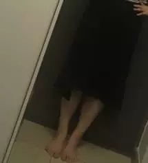 오 이스코트 너무 예뻐요!!!! 허리는 고무줄이라 엄청 편하구 아 그냥 너무 예쁘네오ㅠ
