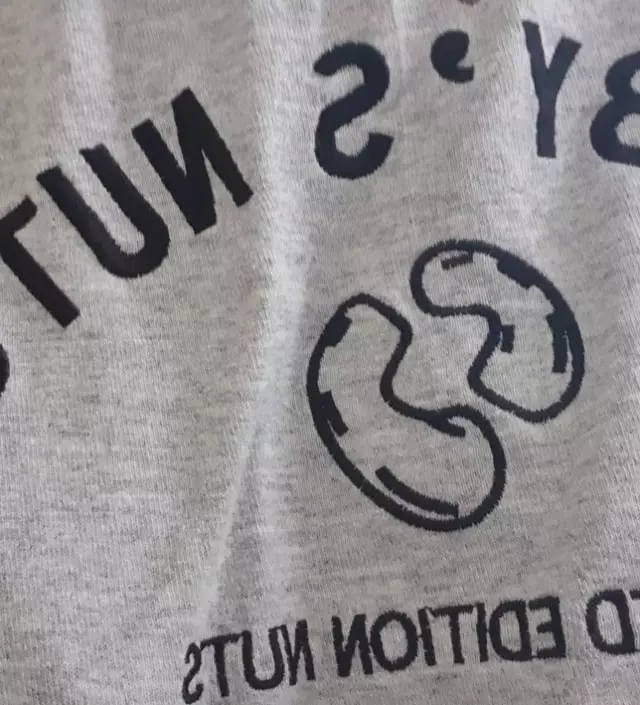검정 바지랑 입을려고 주문했어요.
