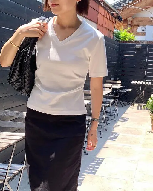 [2SIZE/핏보정]엣지 사이드핀턱 반팔티[size:Free,L]