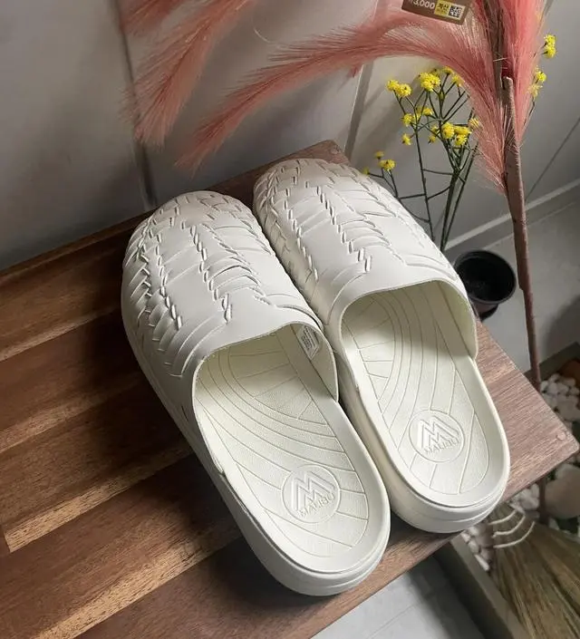 ⭐最終値下⭐新品 5万 MORSE SANDALS ダークグリーン 한섬 EQL
