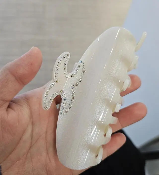 SSIL - Cubic X Claw Clip